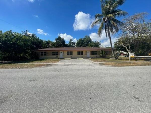Placido Place, 1621 NE 3rd Ave, Fort Lauderdale, Florida 33305, image 2