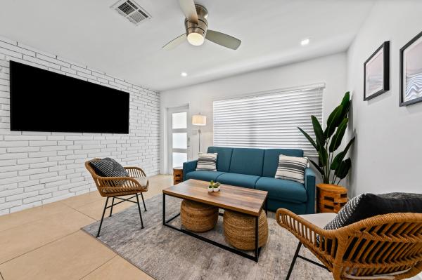 Dell Park, 217 NE 11th St, Delray Beach, Florida 33444, image 1