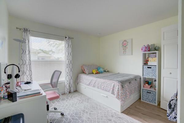 Bayshore Heights, 361 SE Volkerts Ter, Port St. Lucie, Florida 34983, image 2
