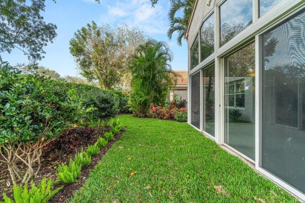Valencia Lakes, 7824 San Isidro St, Boynton Beach, Florida 33437, image 2