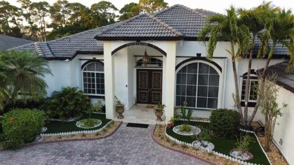 Sunkist Estates, 8625 SW 58th St, Olympia Heights, Florida 33143, image 1