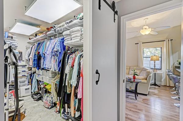 Town Oaks, 1048 Raintree Dr, Palm Beach Gardens, Florida 33410, image 1