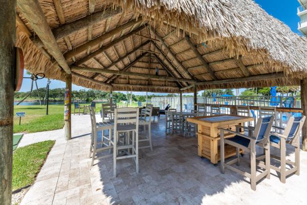Gemini, 336 Golfview Rd #PH-12, North Palm Beach, Florida 33408, image 1