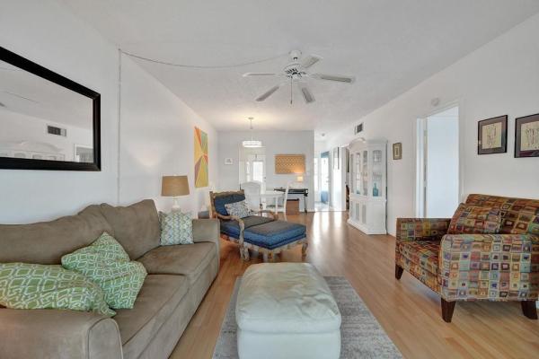 Leisureville Lake, 1118 Lake Ter #209, Boynton Beach, Florida 33426, image 1