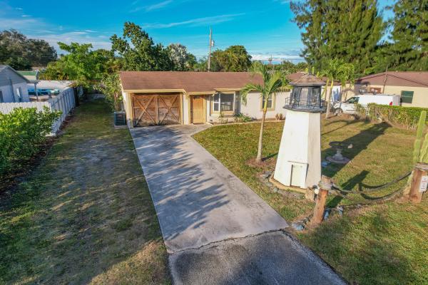 Melaleuca Estates, 4317 Pine St, West Palm Beach, Florida 33406, image 1