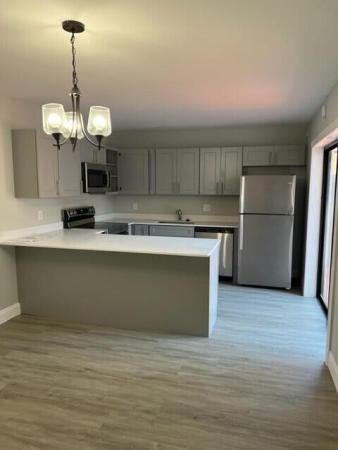 The Pines, 2125 White Pine Cir #B, Greenacres, Florida 33415, image 2