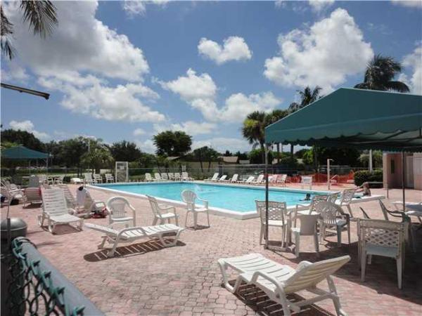 Evergreen At Las Verdes, 5310 Las Verdes Cir #209, Delray Beach, Florida 33484, image 1