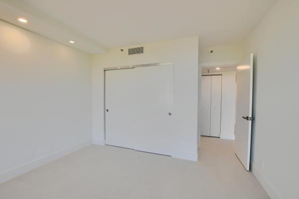 Willow Wood Midrise At Boca Country Club, 6875 Willow Wood Dr #2053, Boca Raton, Florida 33434, image 1