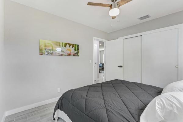 Dell Park, 262 NE 12th St, Delray Beach, Florida 33444, image 2