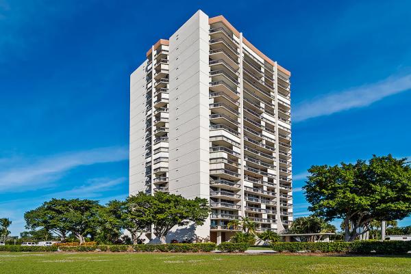 Washington Tower, 2000 Presidential Way #902, West Palm Beach, Florida 33401, image 2