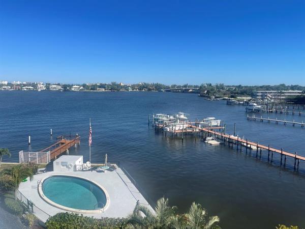 South Sea Islander, 231 E Lantana Rd #501, Lantana, Florida 33462, image 1