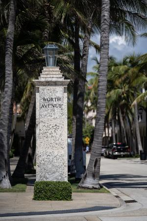 Winthrop House, 100 Worth Ave #302, Palm Beach, Florida 33480, image 2