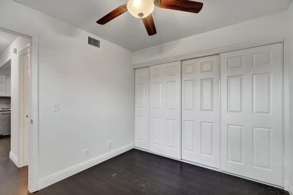 Chateau Wood, 4065 Village Dr #B, Delray Beach, Florida 33445, image 1