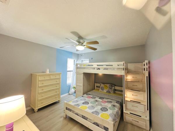 2305 SW Kent Cir, Port St. Lucie, Florida 34953, image 2