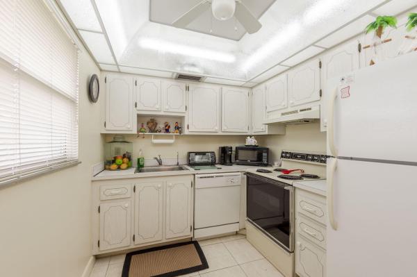 Monaco At Kings Point, 141 Monaco C, Delray Beach, Florida 33446, image 1