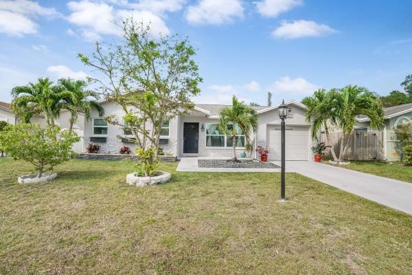 Sandalfoot Cove, 22139 SW 58th Ave, Boca Raton, Florida 33428, image 1