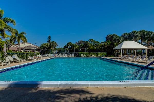 Park Pointe, 3359 Perimeter Dr, Greenacres, Florida 33467, image 2