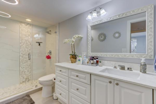 Springdale, 1001 Springdale Cir, Palm Springs, Florida 33461, image 2