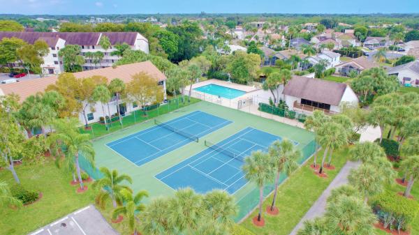 The Shores At Wellington, 12502 Shoreline Dr, Wellington, Florida 33414, image 3