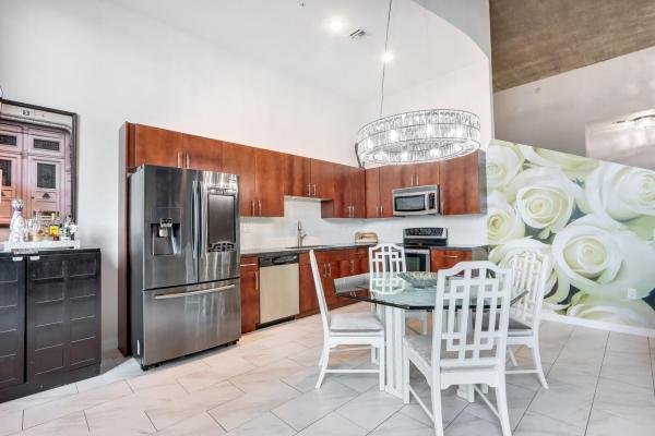 The Edge, 300 S Australian Ave #102, West Palm Beach, Florida 33401, image 2