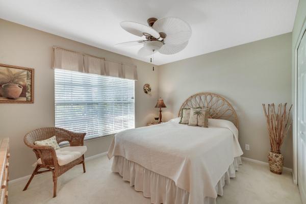 Lakeridge Falls, 7170 Falls Rd E, Boynton Beach, Florida 33437, image 2