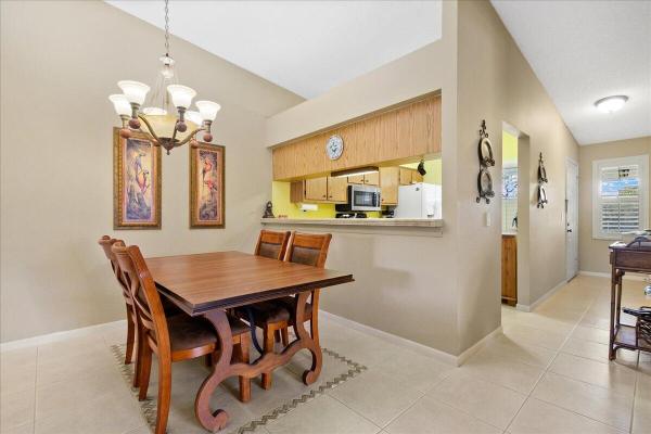 Sabal Ridge, 301 Sabal Ridge Cir #E, Palm Beach Gardens, Florida 33418, image 1