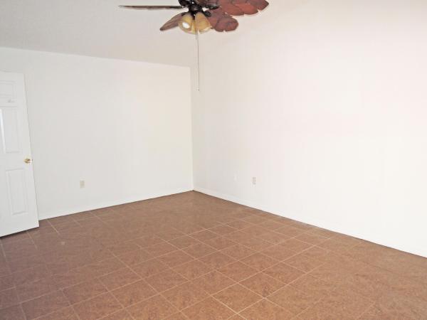 1437 Captains Walk #21-C, Fort Pierce, Florida 34950, image 3