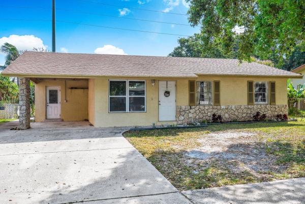 Laurel Hills, 1204 NW 7th St, Boynton Beach, Florida 33426, image 2