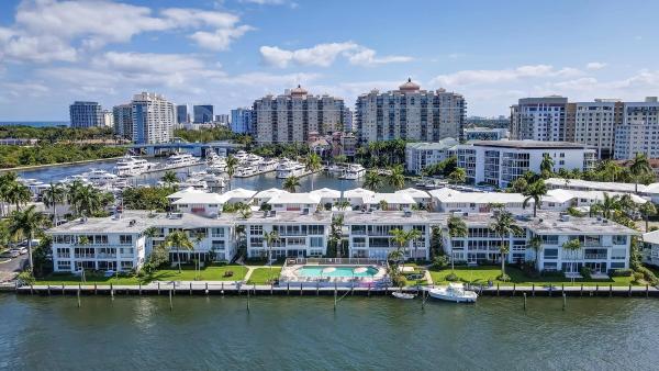 Sunrise Bay Club, 2727 Yacht Club Blvd #3B, Fort Lauderdale, Florida 33304, image 2