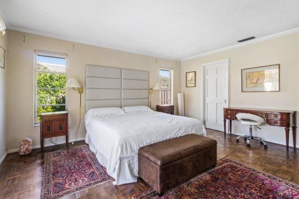 Tequesta Country Club, 225 Golfview Dr, Tequesta, Florida 33469, image 1