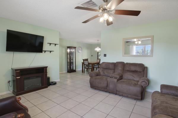 Northport Village, 642 NE Horizon Ln, Port St. Lucie, Florida 34983, image 3