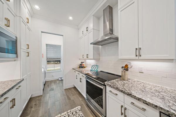 Pointe Midtown, 4853 Pointe Midtown Rd, Palm Beach Gardens, Florida 33418, image 3