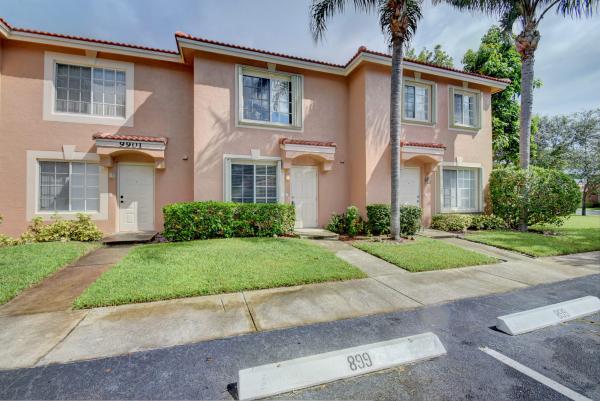 Santa Cruz, 9899 Kamena Cir, Boynton Beach, Florida 33436, image 2