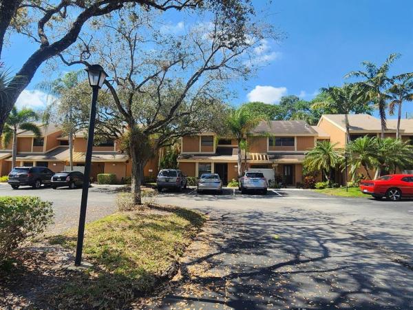 Golden Raintree 2, 2031 NW 45th Ave, Coconut Creek, Florida 33066, image 1