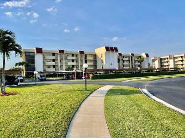 Boca Barwood, 23277 Barwood Ln N #307, Boca Raton, Florida 33428, image 1