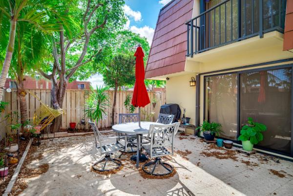 Sandalwood At Boynton Beach, 102 Buttonwood Ln, Boynton Beach, Florida 33436, image 3