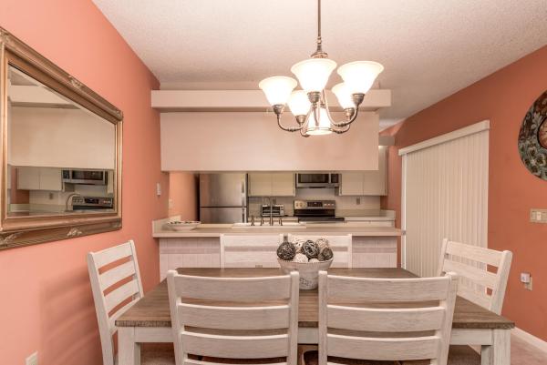 Sandalwood At Boynton Beach, 102 Buttonwood Ln, Boynton Beach, Florida 33436, image 2
