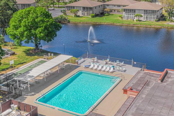 Vista St Lucie, 29 Lake Vista Trl #202, Fort Pierce, Florida 34952, image 1