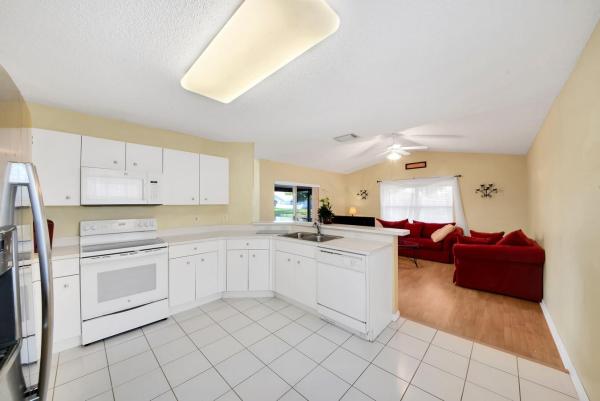 Nautica, 8369 Bermuda Sound Way, Boynton Beach, Florida 33436, image 2