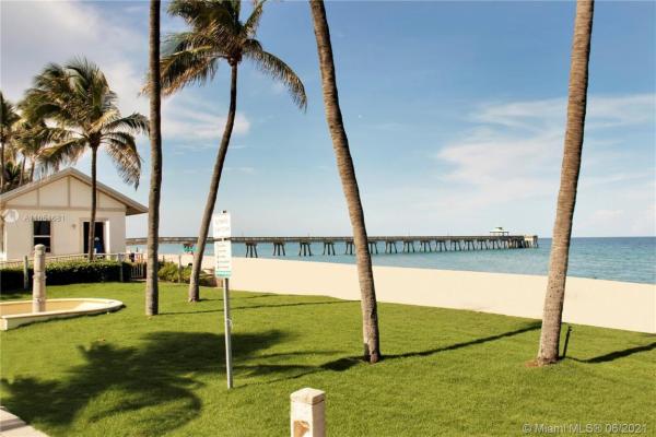 Ocean Vue, 561 NE 21st Ave #1-4, Deerfield Beach, Florida 33441, image 2