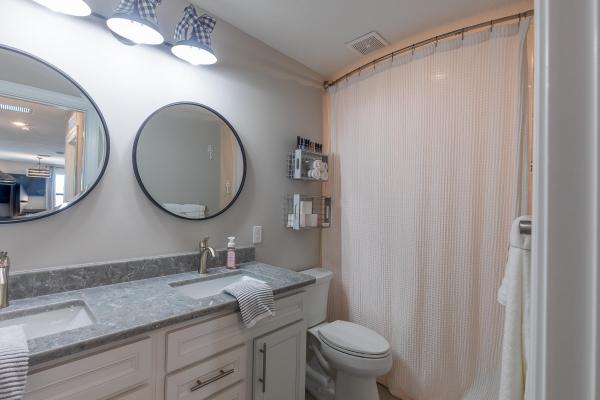 Veranda Gardens, 486 SE Vallarta Dr, Port St. Lucie, Florida 34984, image 1