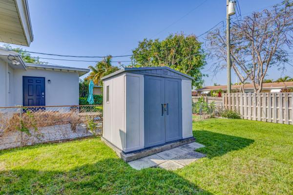 North Lake Worth, 1321 N K St, Lake Worth Beach, Florida 33460, image 1