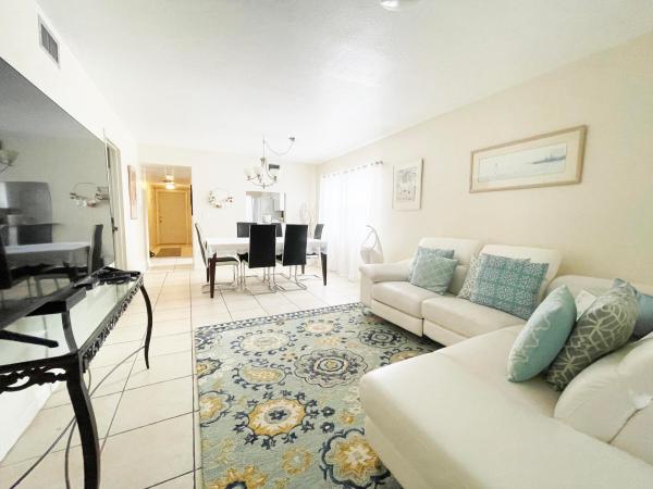 Forest Hill Villas Garden, 5975 Forest Hill Blvd #101, West Palm Beach, Florida 33415, image 2