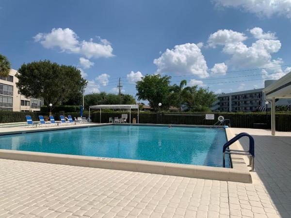 Grandview At Spring Lakes, 3138 Via Poinciana #314, Lake Worth, Florida 33467, image 1
