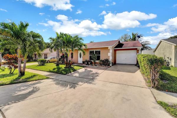 Lee Estates, 5416 Edgerton Ave, Lake Worth Beach, Florida 33463, image 1