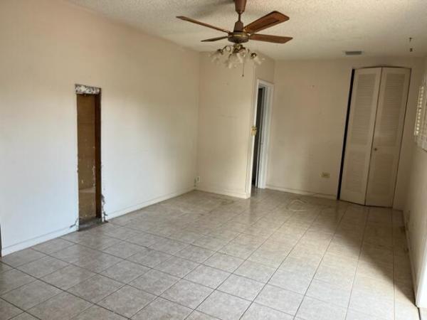 Boulevard Estates, 7231 Hayes St, Hollywood, Florida 33024, image 2