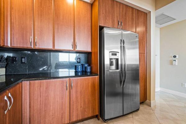 One City Plaza, 801 S Olive Ave #802, West Palm Beach, Florida 33401, image 2