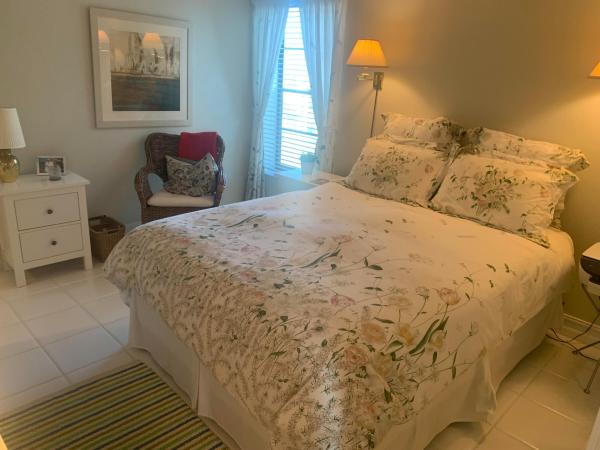 Huntington Lakes 5, 7260 Kinghurst Dr #701, Delray Beach, Florida 33446, image 1
