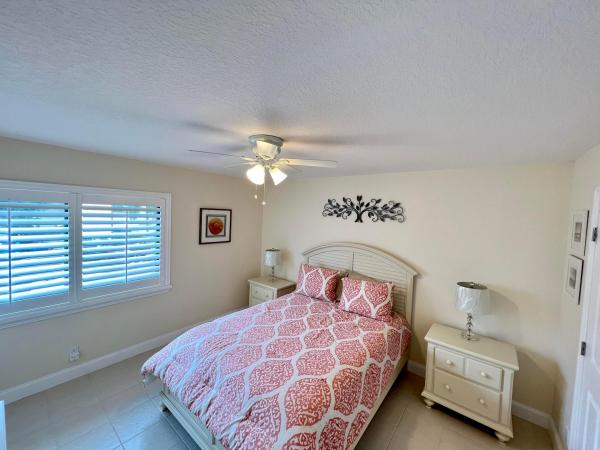 Pine Ridge South 3, 337 Knotty Pine Cir #C-2, Greenacres, Florida 33463, image 2