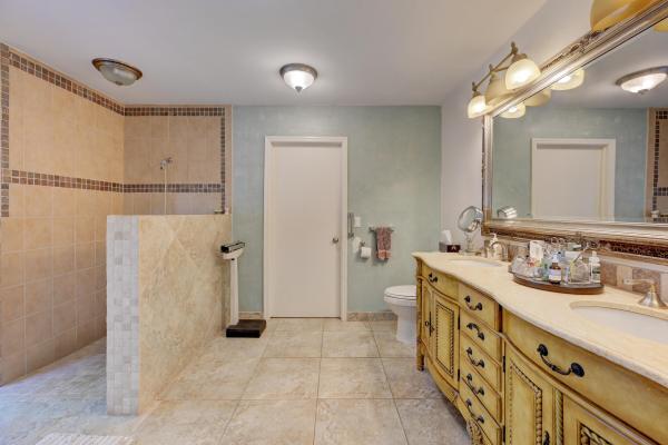 Boca Lake Estates, 6915 NW 3rd Ave, Boca Raton, Florida 33487, image 3